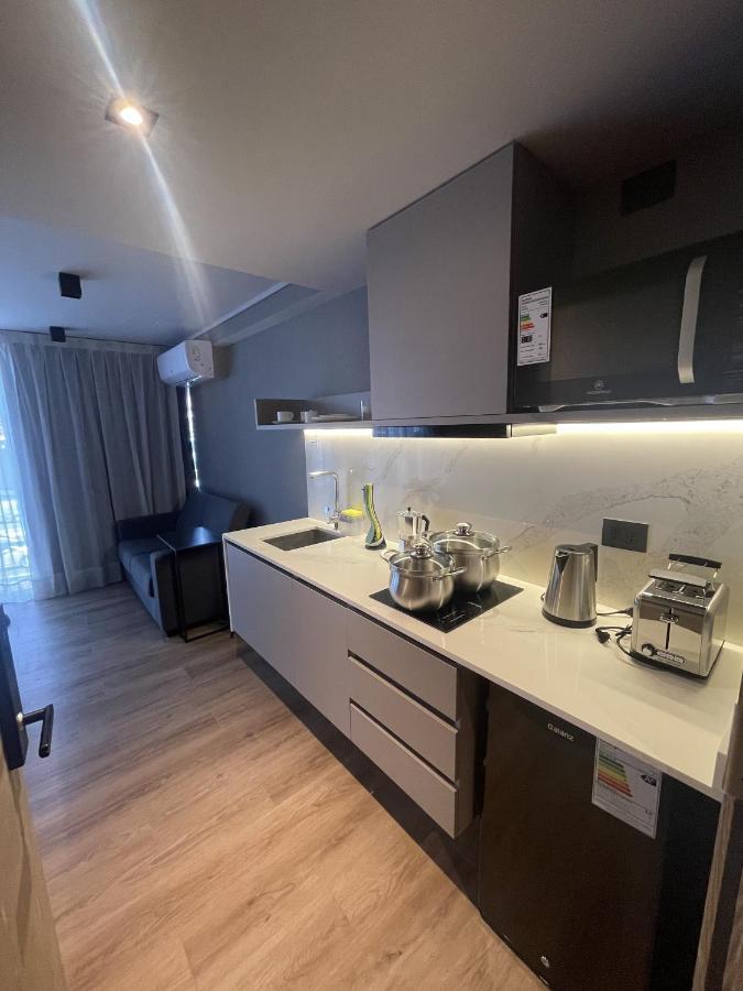 One Manquehue Aparthotel Сантьяго Экстерьер фото