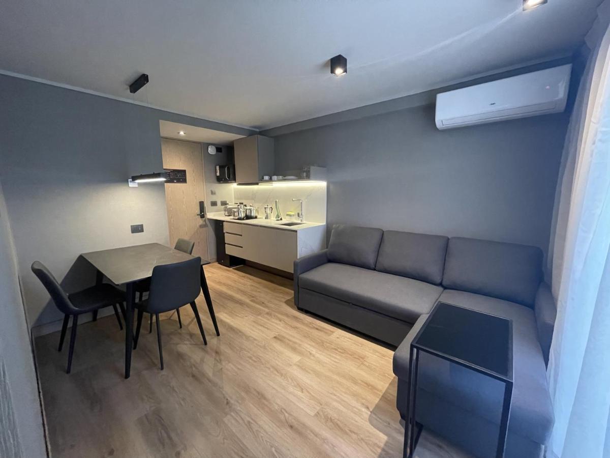 One Manquehue Aparthotel Сантьяго Экстерьер фото